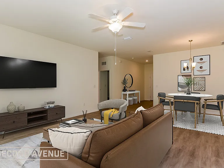 4546 Crowell Ln — Photo 7