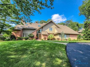 7160 Oak Hill Dr, Sylvania, OH 43560