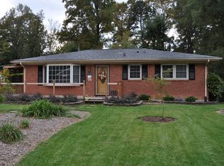700 Westview Dr, Danville, VA 24540