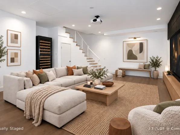 125 W 22nd St APT 1B, New York, NY 10011