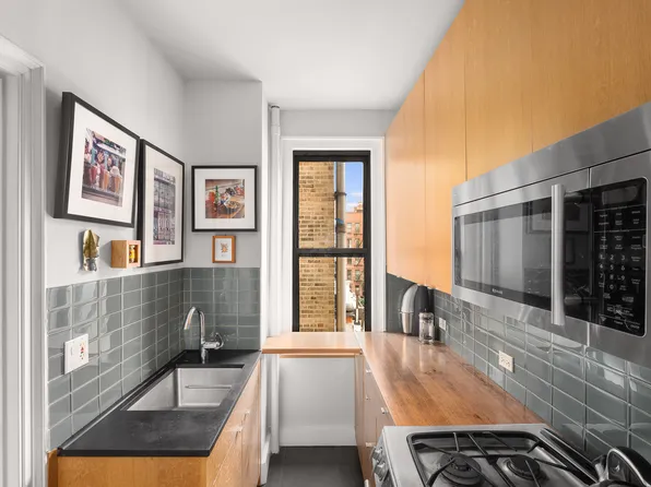 50 West 106th Street 6D image 7 of 7