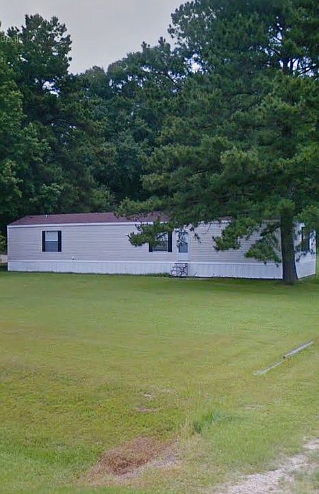2nd image of 22601 Tucker Rd