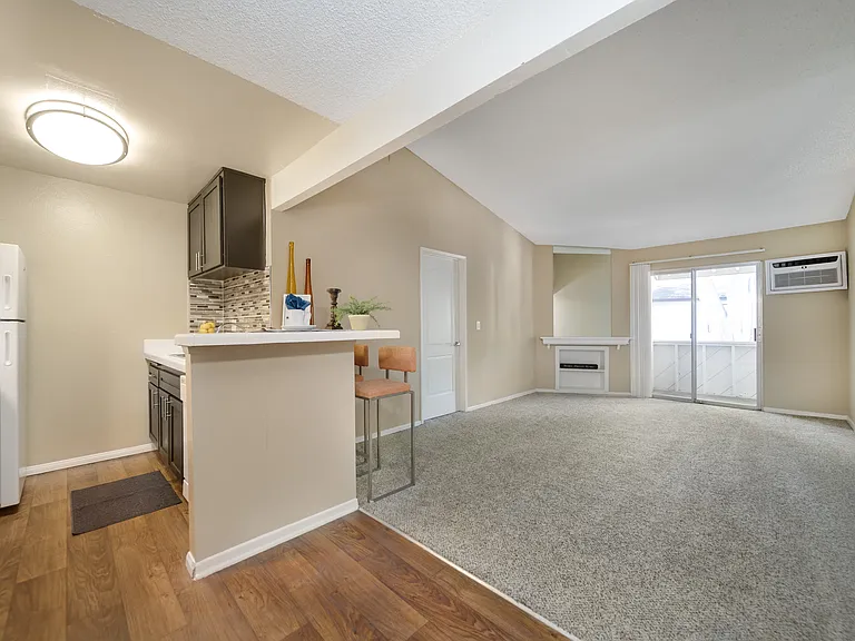 Your new home sweet home awaits at Chatsworth Pointe!