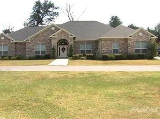 2704 Regalia Dr, Pine Bluff, AR 71603