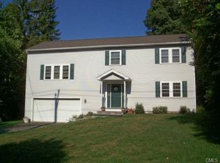 5 Candle Hill Rd, New Fairfield, CT 06812