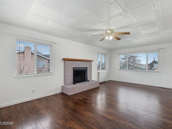 4th image of 3545 Buckhorn Way