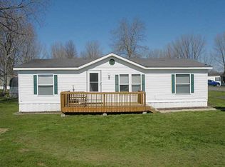 2 Ridgewood Dr, Mc Kean, PA 16426