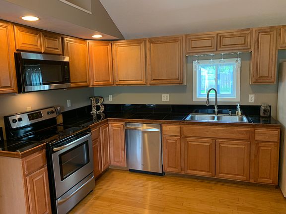 5th image of 5770 Jaycox Rd