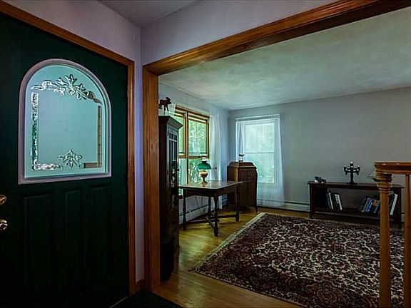 2nd image of 172 Kimberly Dr