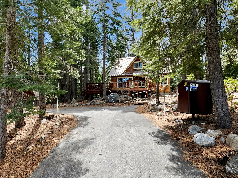 6315 Flicker Ave — Photo 16