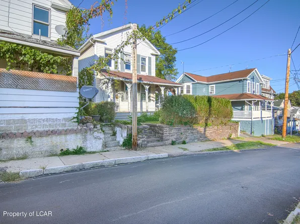 114 Stanton St, Wilkes Barre, PA 18702