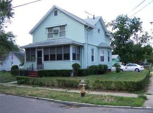 82 Wilber St, Springfield, MA 01104