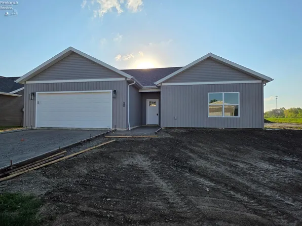 473 Myah Dr, Fremont, OH 43420