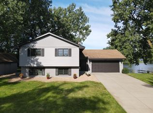 7169 Birchview Rd N, Maple Grove, MN 55369