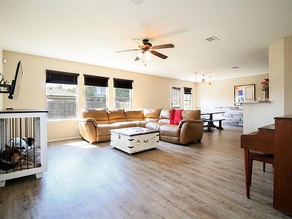 2nd image of 8813 Sun Haven Way