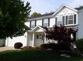 4451 Meadowgreen Estates Dr, Saint Louis, MO 63129