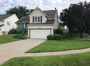 5317 Brookview Dr, West Des Moines, IA 50266