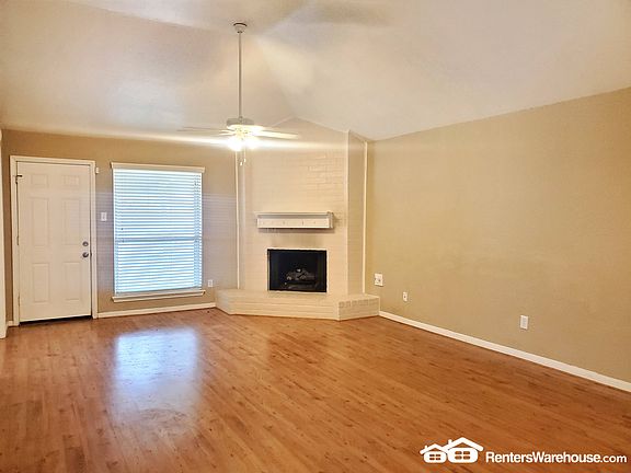 3rd image of 19414 Coppervine Ln