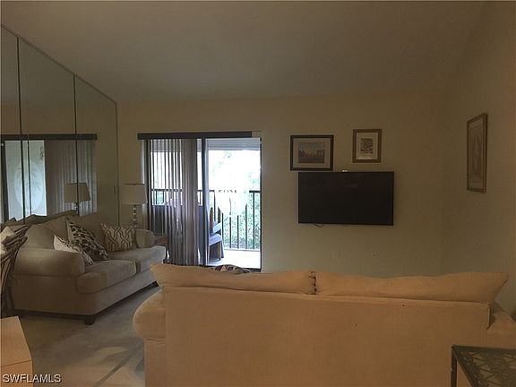 3rd image of 9627 Eaton Gardens Ln APT 202