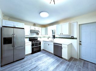 410 Fitzgerald St, Philadelphia, PA 19148