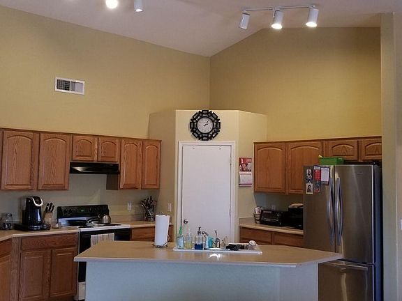 4th image of 4151 E Meadow Lark Way