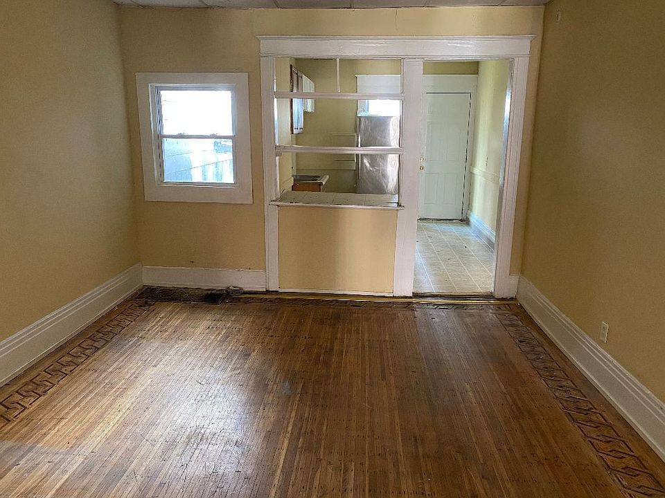 2nd image of 228-230 Fulton Ave