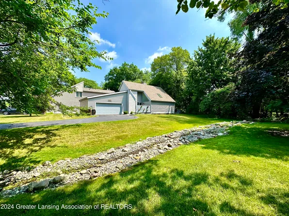 3722 Cavalier Dr #6, Okemos, MI 48864