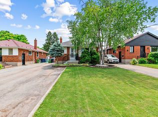 7 Penworth Rd, Toronto, ON M1R 4P2
