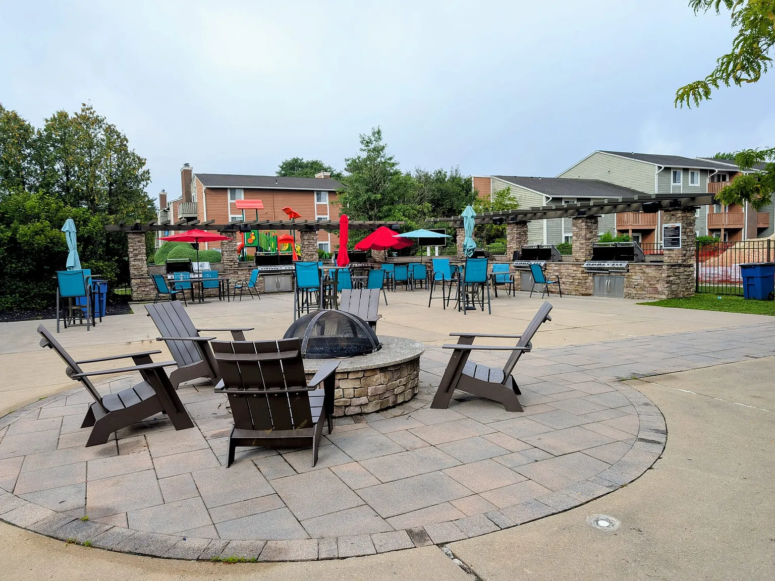 2313 Ravens Crest Dr — Photo 1