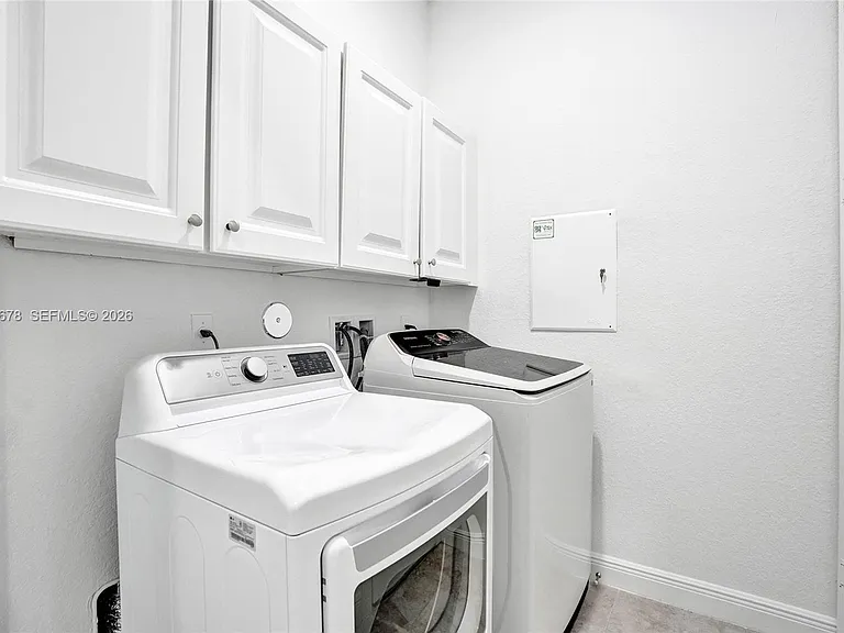 10340 Lake Vista Ct — Photo 93