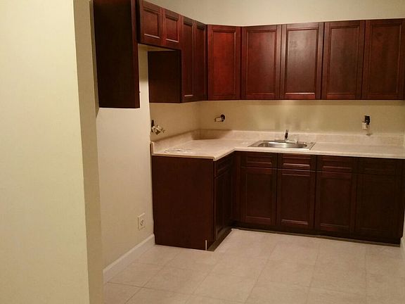 2nd image of 1524 NW 19th Ave