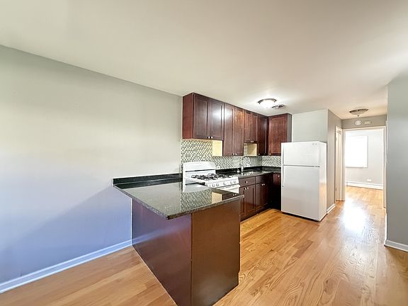3rd image of 8500 Waukegan Rd APT 8