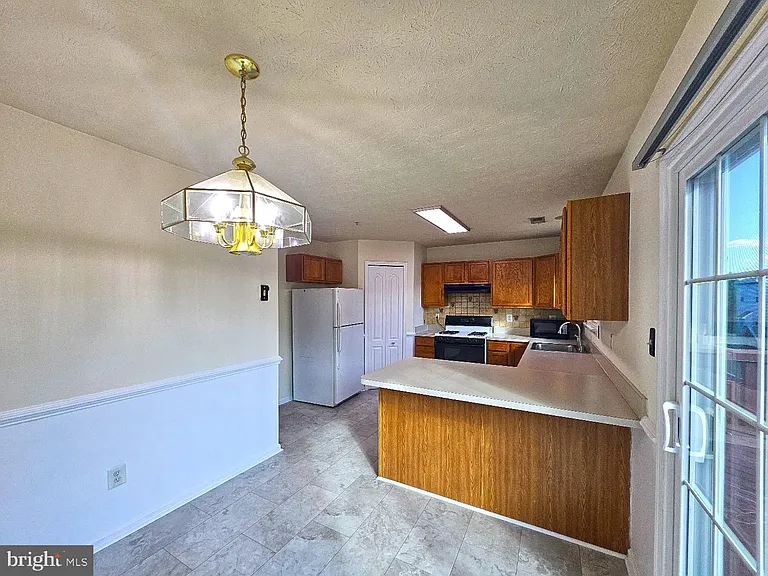 3315 Hollow Ct — Photo 15