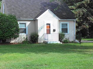 825 S Ridge Rd, Green Bay, WI 54304