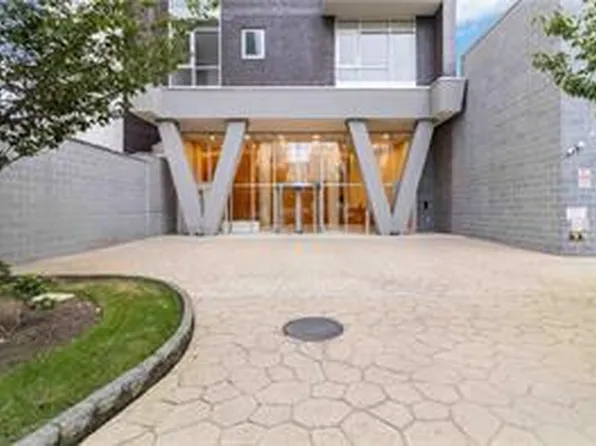 11-24 31st Avenue image 10 of 18