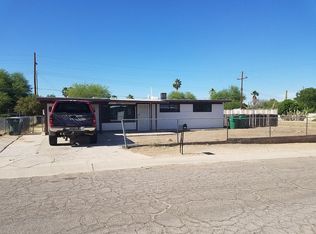 8401 E Pena Blanca Dr, Tucson, AZ 85730