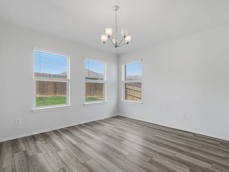 1310 Prospector Trl — Photo 18