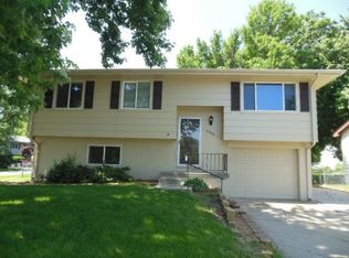 4886 Marshall Dr, Omaha, NE 68137