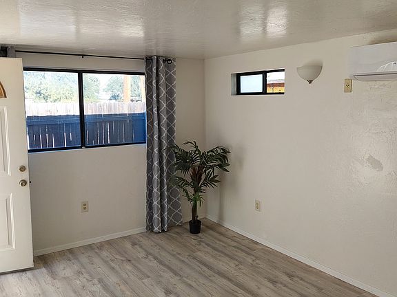 4th image of 1345 E Grant Rd #2