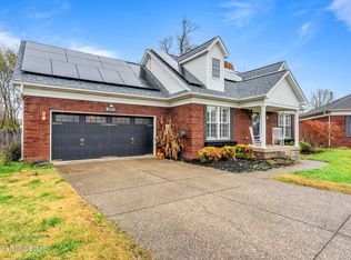 9800 Valley Farms Blvd, Louisville, KY 40272