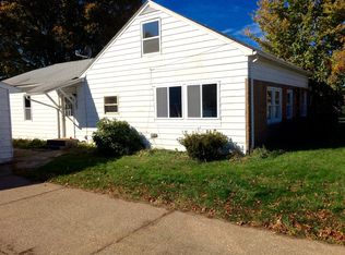 904 Potomac Ave, Erie, PA 16505