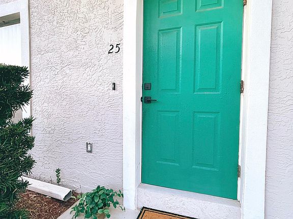 3rd image of 5505 67th Ave N APT 25
