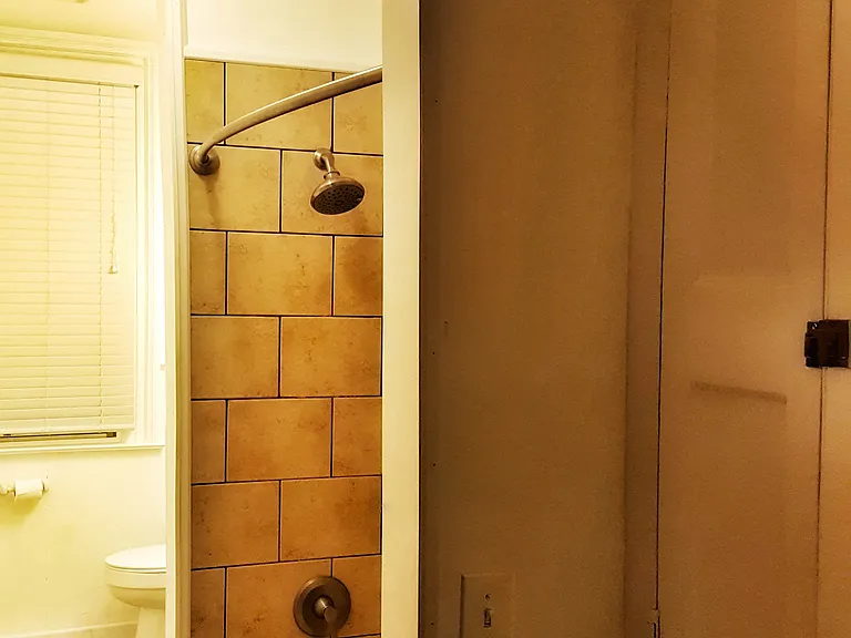 143 Eagle St #4 — Photo 6