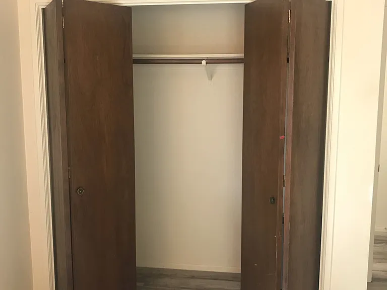 2112 Pullman Ln — Photo 23