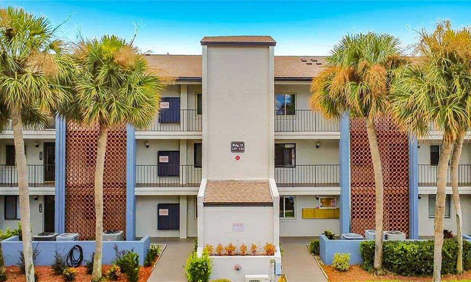 1st image of 15 ESCONDIDO COURT #148