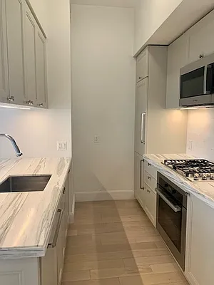 Rented by Compass | media 16