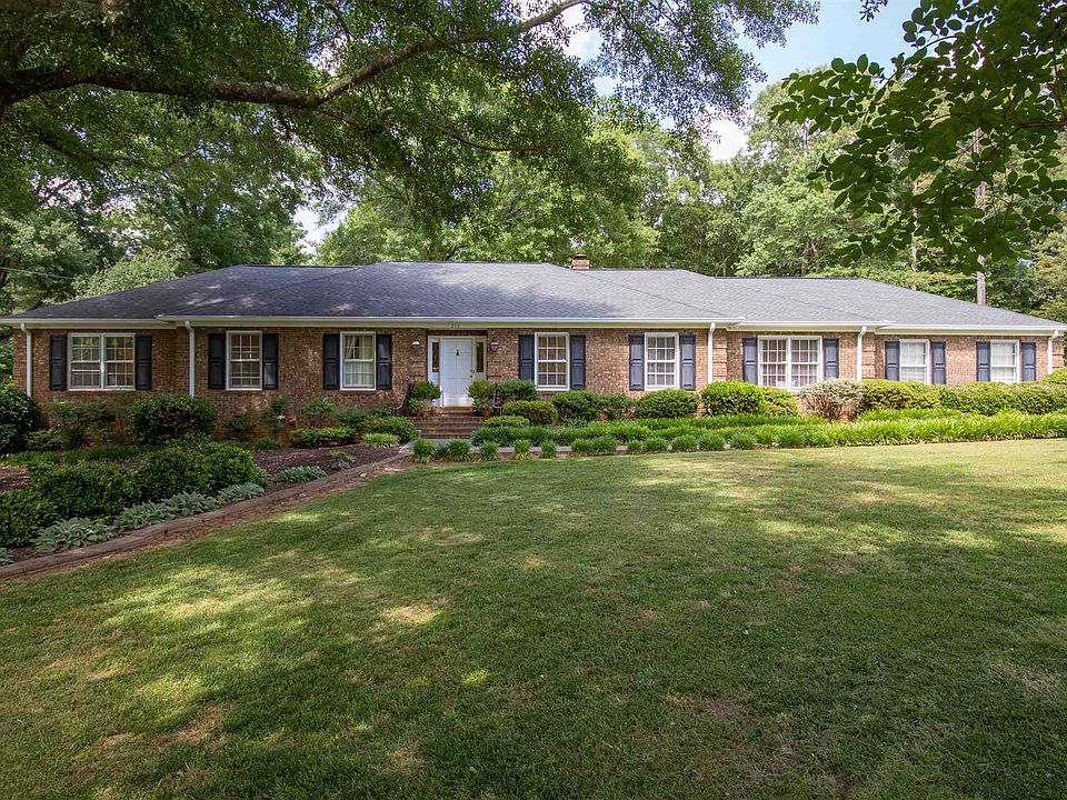 213 Dunbarton Dr Spartanburg Sc 29307 Zillow