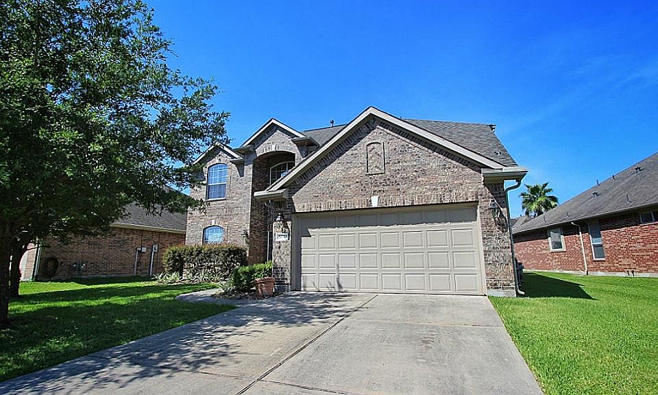1st image of 20750 Oakhurst Creek Dr