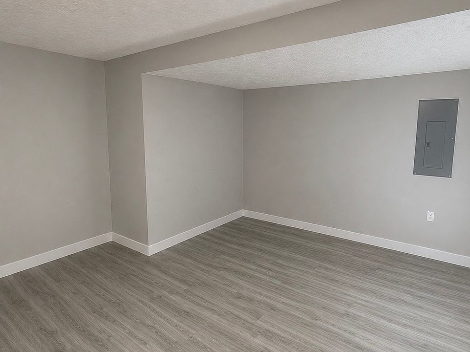 1st image of 423 Laurel St #A