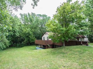 3012 4th Ave #A, East Moline, IL 61244